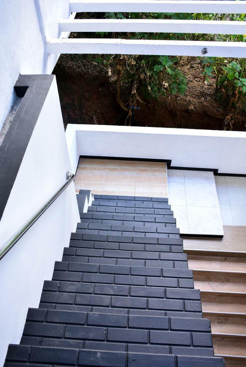 Ceylon Saradiel Home Stay Mawanella Экстерьер фото